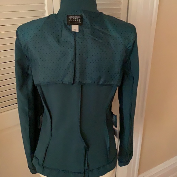 Green blazer - Picture 4 of 6